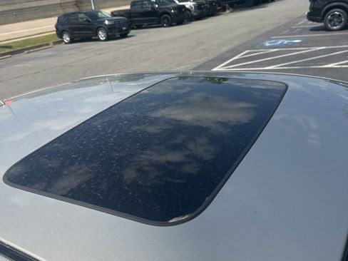 Used 2010 Lincoln MKZ FWD image 7