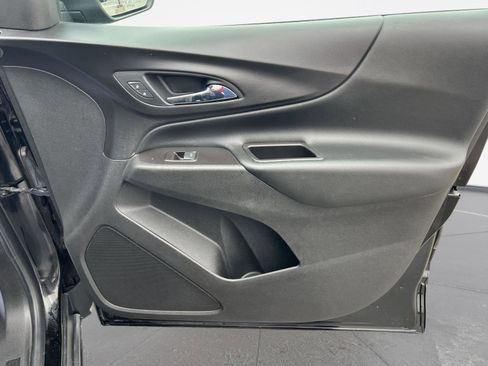 Used 2020 Chevrolet Equinox LT image 26