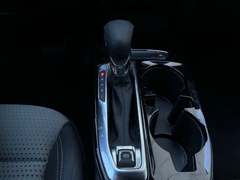 Used 2025 Chevrolet Trax LT w/ LT Convenience Package image 22