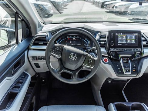 Used 2020 Honda Odyssey EX image 25