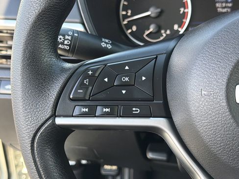 Used 2021 Nissan Altima 2.5 SV image 24