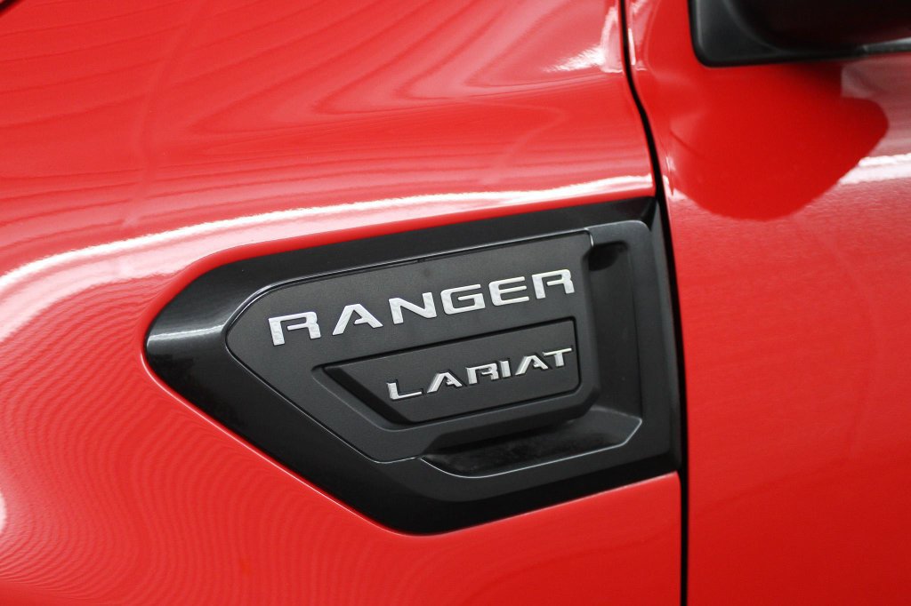 Used 2023 Ford Ranger Lariat w/ FX4 Off-Road Package AWD/4WD image 40
