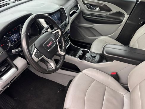 Used 2018 GMC Terrain SLT w/ Preferred Package image 9