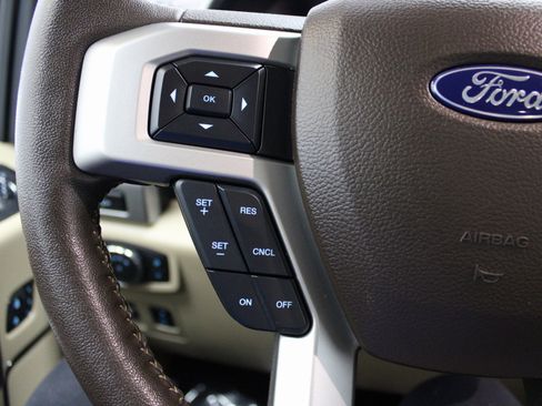 Used 2018 Ford F150 Lariat w/ Equipment Group 501A Mid image 38