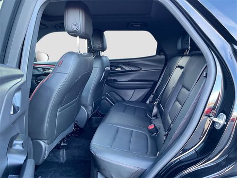 Used 2024 Chevrolet TrailBlazer RS w/ Convenience Package image 25
