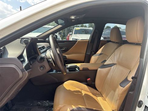 Used 2019 Lexus ES 350 w/ Accessory Package 2 FWD image 11