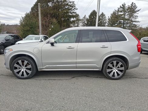 Certified 2023 Volvo XC90 T8 Plus w/ Protection Package Premier image 4