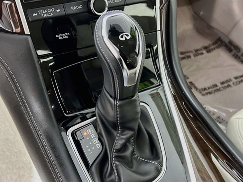 Used 2018 INFINITI Q50 Luxe RWD image 24