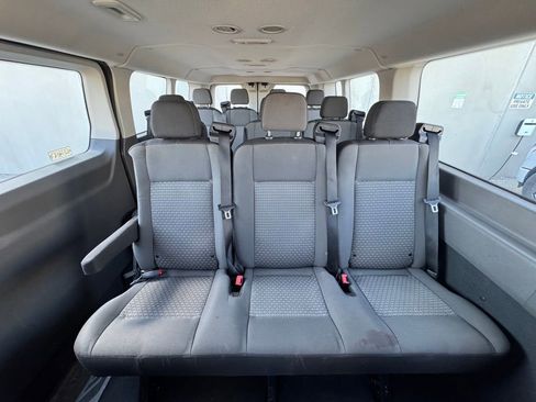Used 2022 Ford Transit 350 XLT RWD image 24