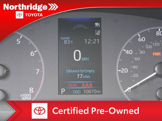Certified 2025 Toyota Corolla Cross LE FWD image 18