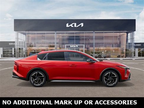 New 2026 Kia K4 GT-Line image 7