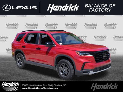Used 2025 Honda Pilot TrailSport