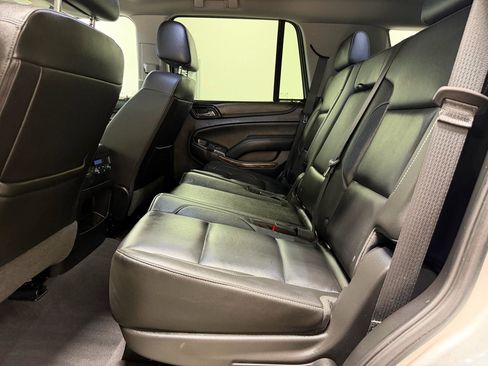 Used 2019 Chevrolet Tahoe LT w/ Luxury Package image 20