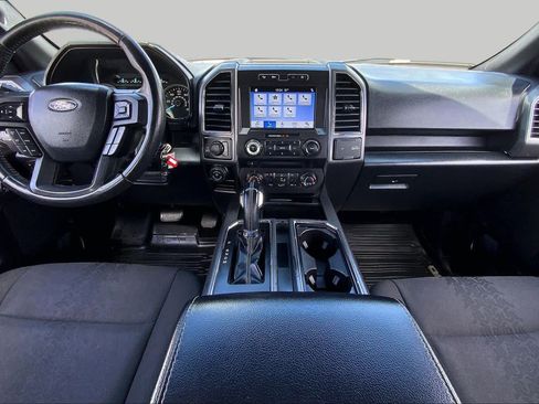 Used 2018 Ford F150 XLT w/ Equipment Group 302A Luxury AWD/4WD image 15