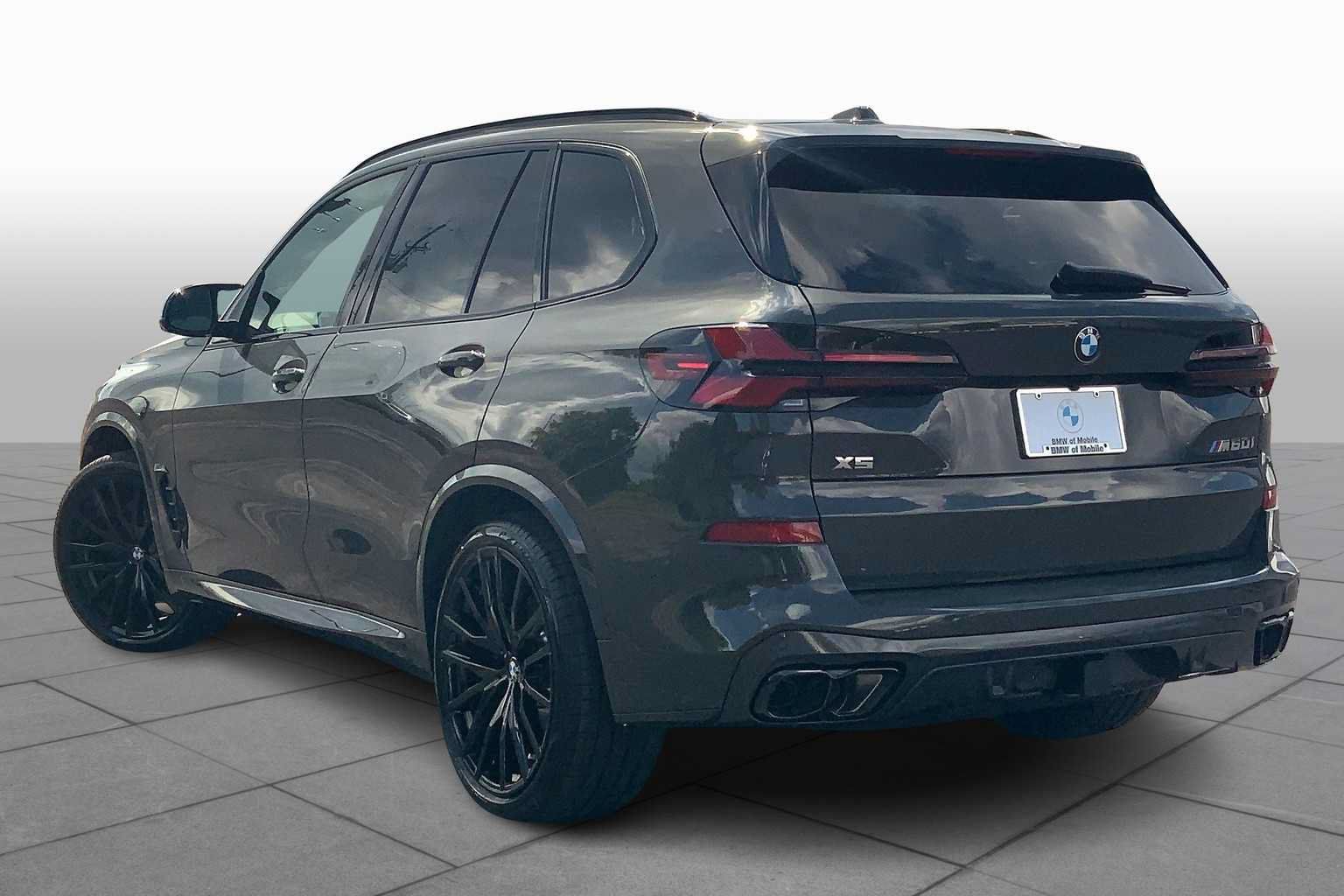 Used 2026 BMW X5 M60i AWD/4WD image 12