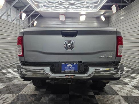 Used 2021 RAM 2500 Tradesman w/ Chrome Appearance Group AWD/4WD image 6