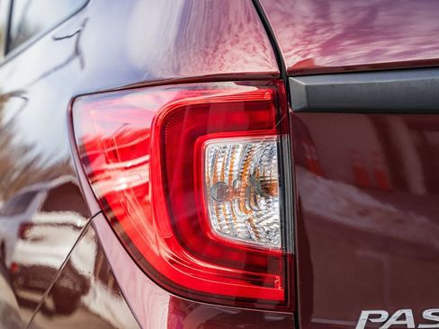 Used 2021 Honda Passport EX-L image 7