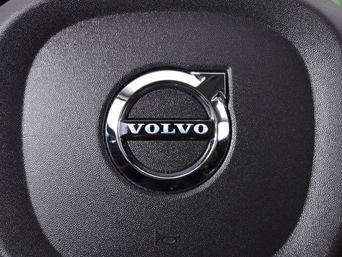 Used 2018 Volvo XC60 T6 Inscription w/ Convenience Package image 35