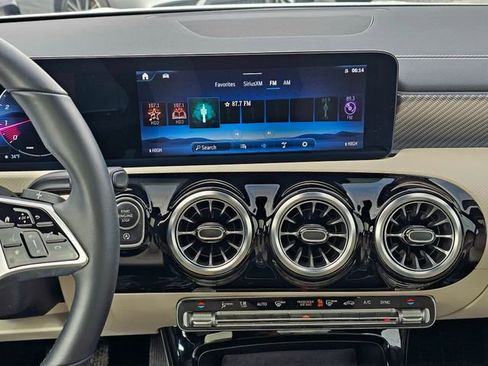 Certified 2025 Mercedes-Benz CLA 250 4MATIC image 38