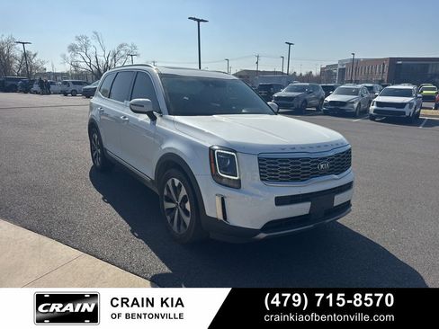 Used 2020 Kia Telluride S w/ S 8 Passenger Seating Package image 7