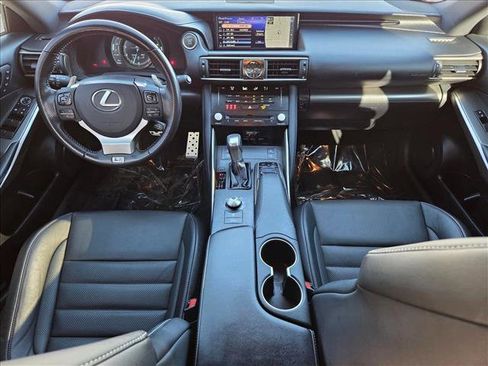 Used 2018 Lexus IS 350 image 16