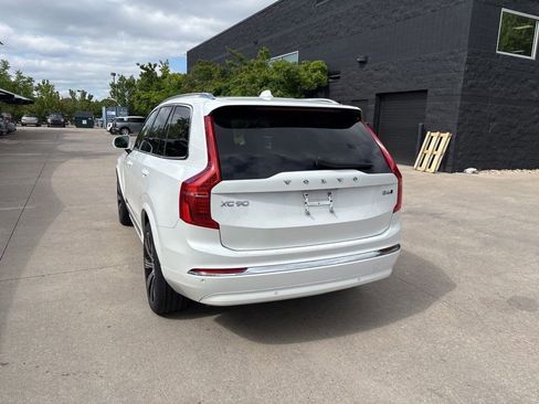 Used 2023 Volvo XC90 B6 Ultimate AWD/4WD image 3