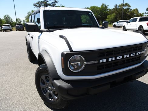 Used 2025 Ford Bronco Big Bend AWD/4WD image 6