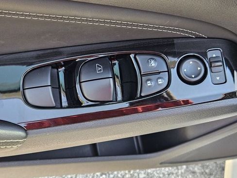 Used 2023 Nissan Altima 2.5 SL FWD image 37