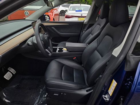 Used 2023 Tesla Model Y Performance AWD/4WD image 16