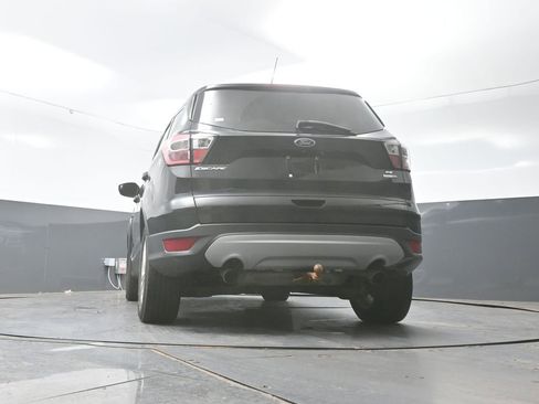 Used 2017 Ford Escape SE image 29