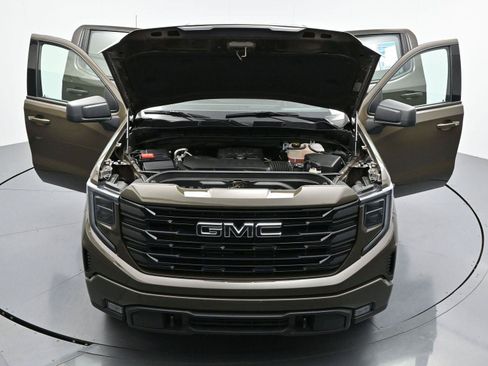 Used 2023 GMC Sierra 1500 Elevation AWD/4WD image 38