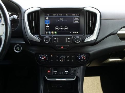 Used 2019 GMC Terrain SLT w/ Preferred Package image 28