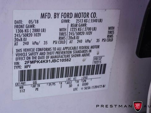 Used 2018 Ford Edge Titanium w/ Equipment Group 302A AWD/4WD image 27