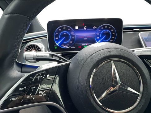 Used 2023 Mercedes-Benz EQS 450+ SUV w/ Exclusive Trim Package image 43