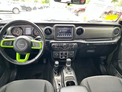 Used 2022 Jeep Wrangler Unlimited Sport AWD/4WD image 30