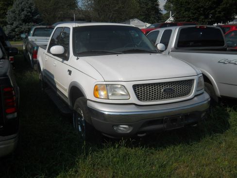 Used 2001 Ford F150 Lariat image 3