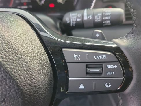 Certified 2024 Honda Pilot Touring image 26