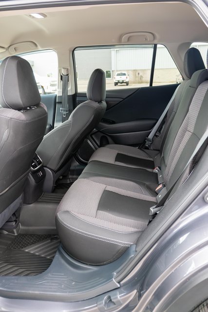 Used 2025 Subaru Outback Premium AWD/4WD image 11