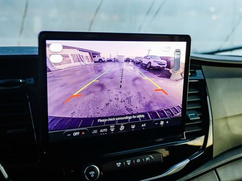 Used 2023 Ford Transit 350 XLT image 24