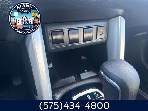 Used 2024 Toyota Corolla Cross LE image 9