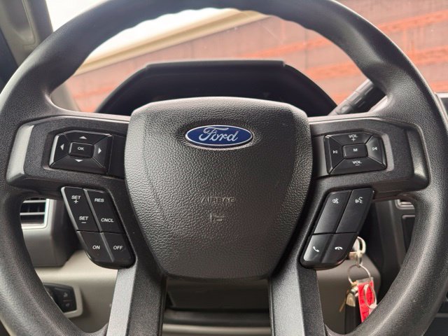 Used 2020 Ford F350 XLT w/ Camper Package AWD/4WD image 17