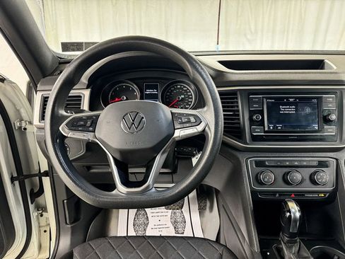 Used 2020 Volkswagen Atlas Cross Sport S image 11