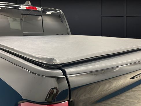 Used 2022 RAM 1500 Laramie AWD/4WD image 33