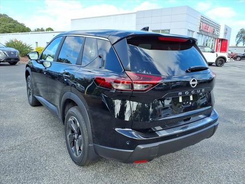 New 2026 Nissan Rogue SV FWD image 6
