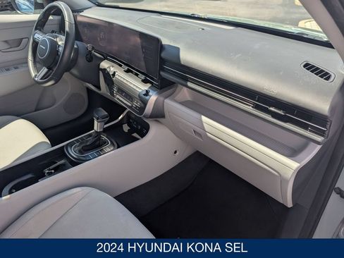 Certified 2024 Hyundai Kona SEL AWD/4WD image 31