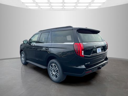 New 2025 Ford Expedition Active image 6