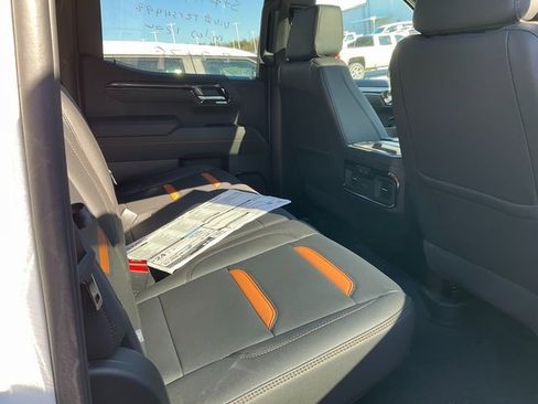 Certified 2026 GMC Sierra 1500 AT4 w/ AT4 Premium Package image 11