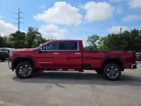 New 2026 GMC Sierra 3500 SLT w/ SLT Premium Package AWD/4WD image 15
