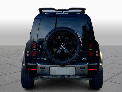 Used 2022 Land Rover Defender 110 X-Dynamic SE image 4