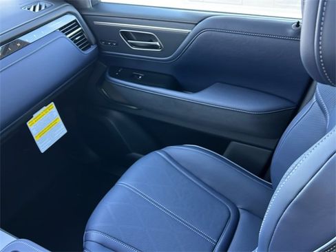 New 2026 INFINITI QX80 4WD w/ Sport Exterior Package image 17